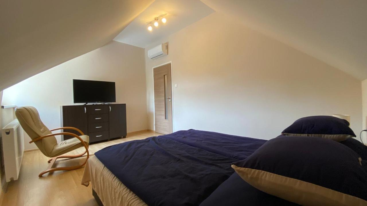 Korall Apartman Балатонфюзфё Экстерьер фото