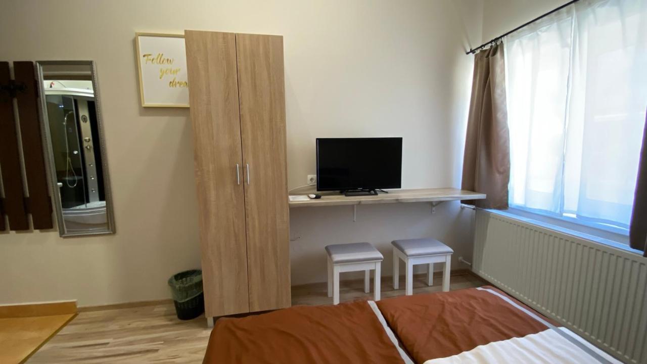 Korall Apartman Балатонфюзфё Экстерьер фото