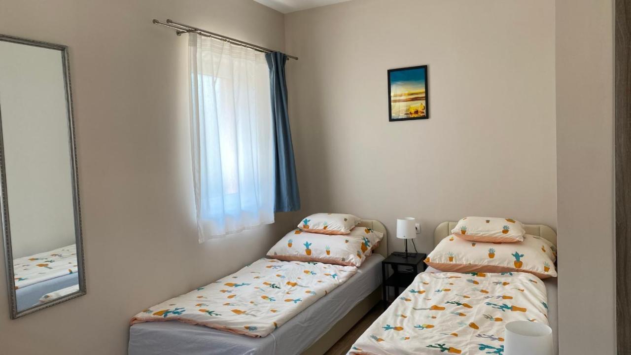 Korall Apartman Балатонфюзфё Экстерьер фото