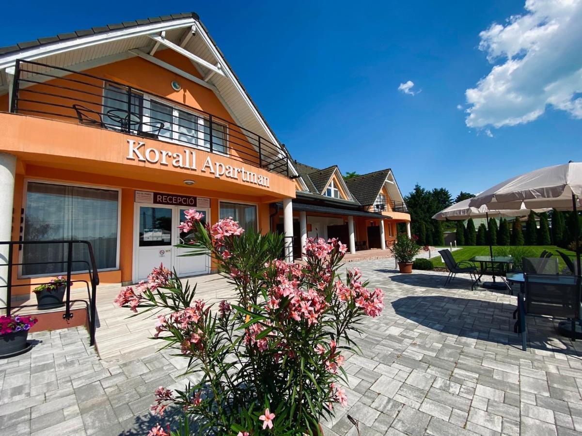 Korall Apartman Балатонфюзфё Экстерьер фото
