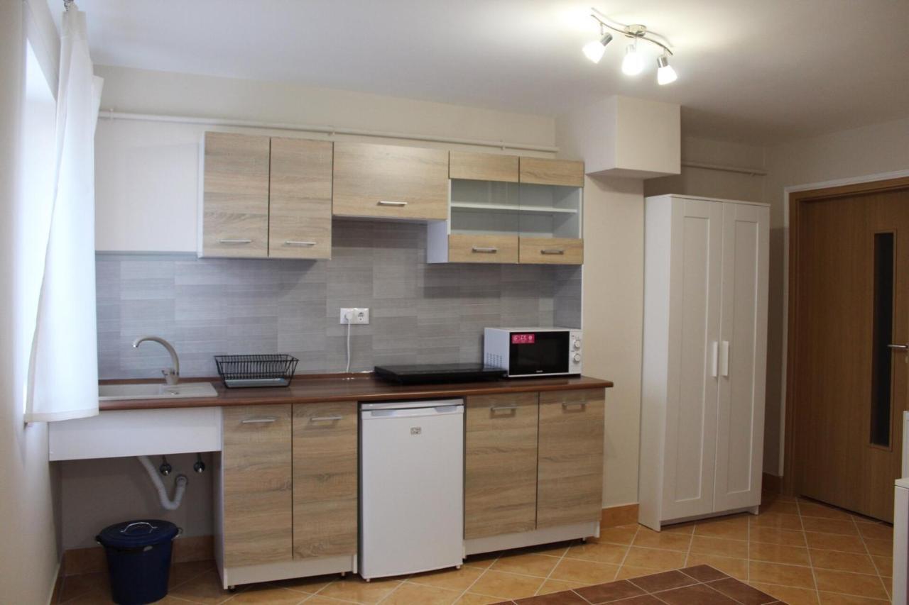 Korall Apartman Балатонфюзфё Экстерьер фото